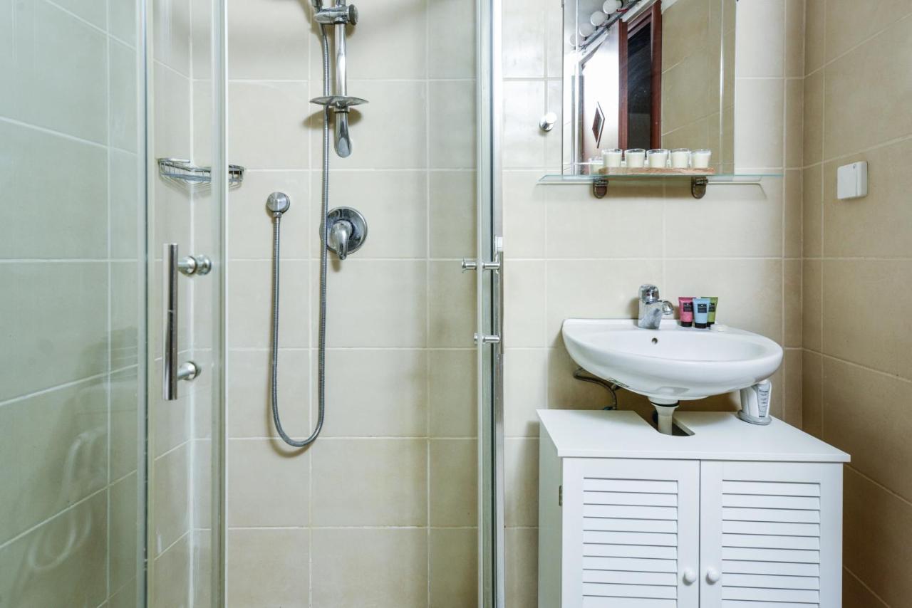 Stunning 2Br Apt W Balcony In City Center By Sea N' Rent Tel Aviv Exterior foto